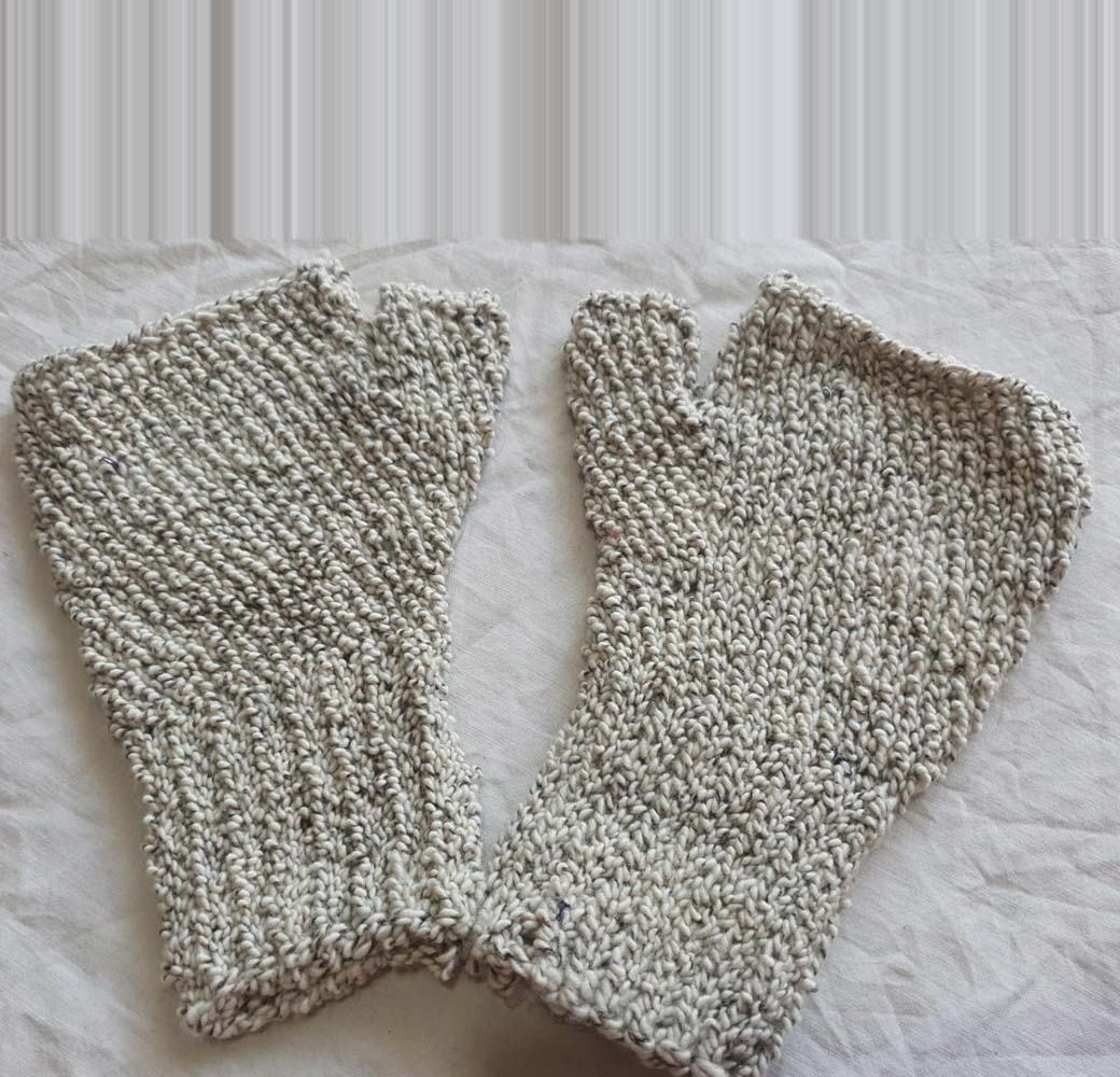 Designer A&M Half Gloves