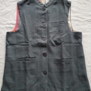 merino sleeve less jacket