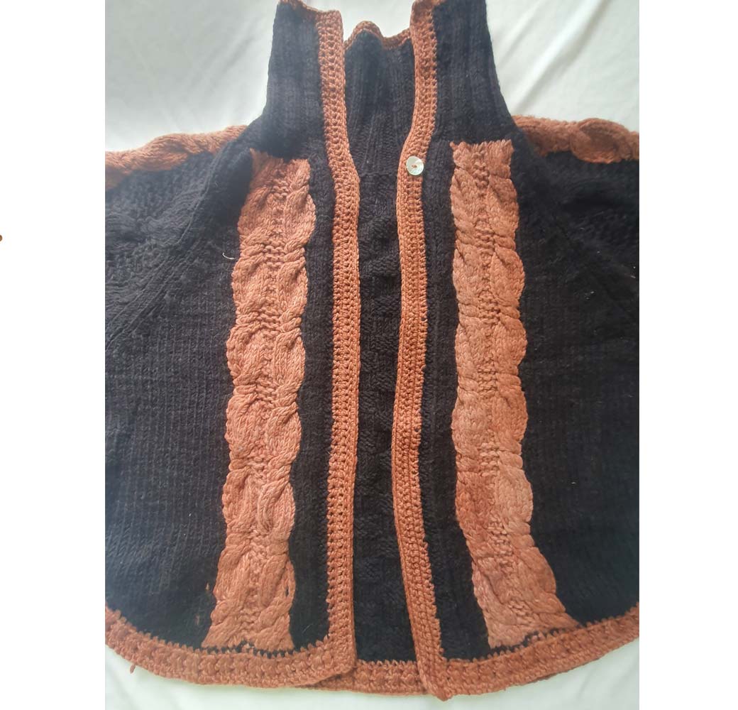 Merino Poncho - Image 2